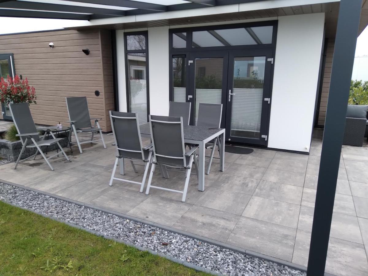 Ferienhaus / Chalet / Bungalow Am See, Holland, Niederlande, Lathum Экстерьер фото